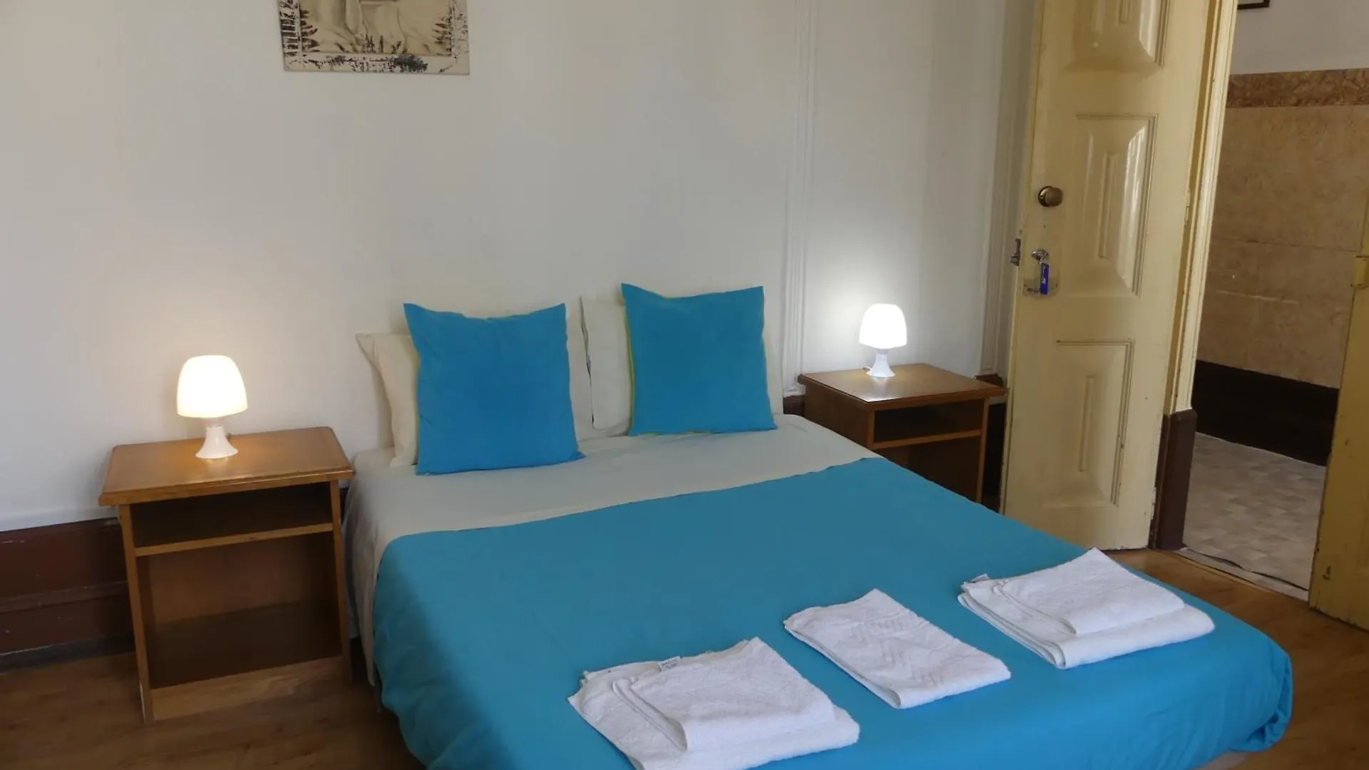 **  Santa Cruz Guest House Coimbra Portugal