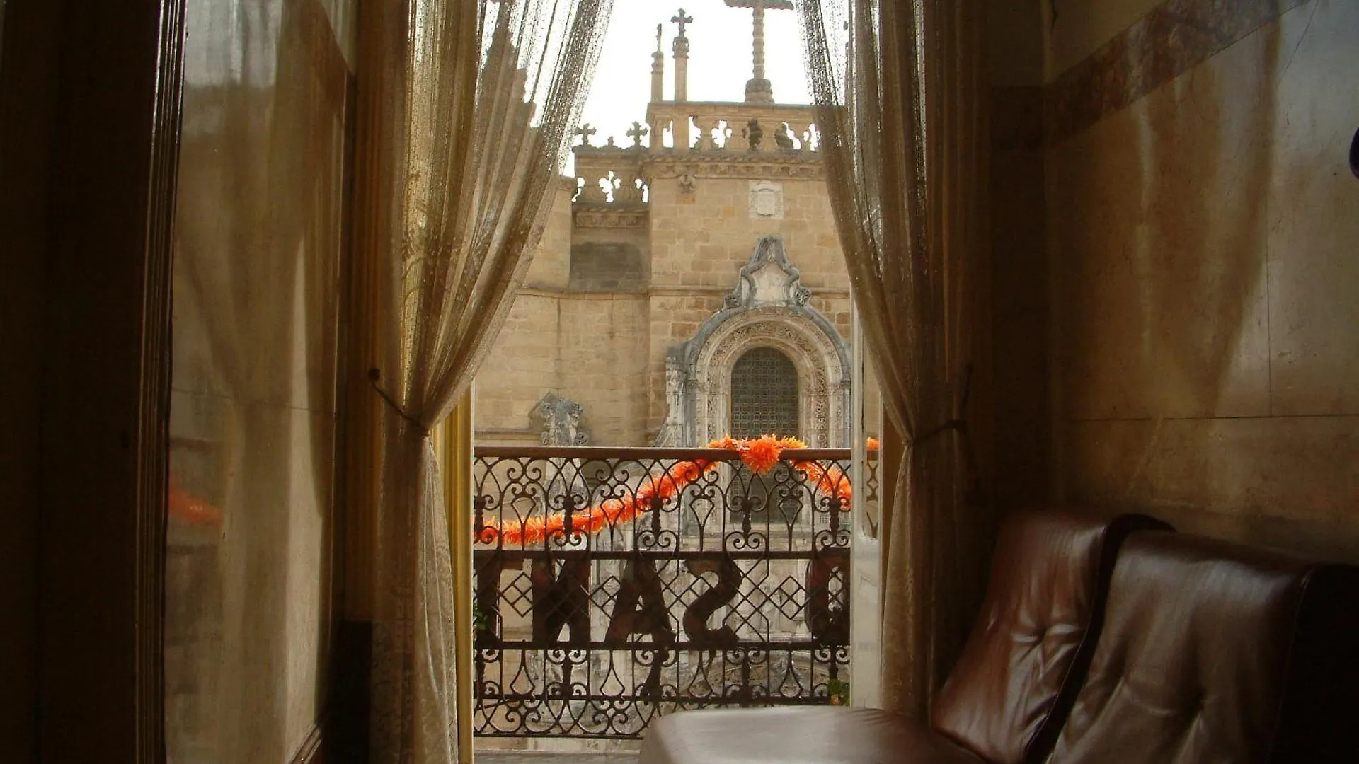 Santa Cruz Guest House Coimbra